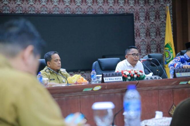 
 Ketua DPRD Kota Tangerang, Gatot Wibowo bersama Pj. Wali Kota Tangerang, Nurdin. Foto: Ist