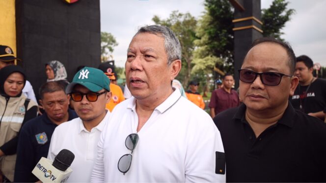 
 Wali Kota Tangerang Selatan Benyamin Davnie dan Wakil Wali Kota Tangerang Selatan Pilar Saga Ichsan usai Aksi Indonesia ASRI di Sepanjang Jalan Serpong. Foto: Ist