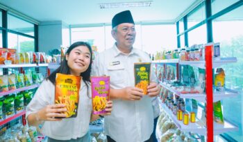 Wali Kota Tangerang Selatan Benyamin Davnie dukung UMKM Tangsel Naik Kelas. Foto: ist