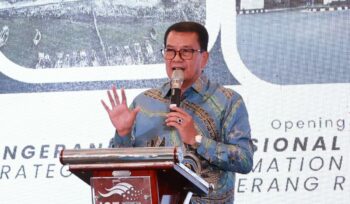 Bupati Tangerang Moch Maesyal Rasyid saat Membuka Tangerang Internasional Development Seminar (TIDS) di Ice BSD Pagedangan Kabupaten Tangerang. Foto: ist