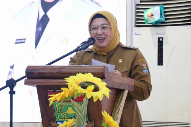 
 Wakil Bupati (Wabup) Tangerang, Intan Nurul Hikmah, secara resmi membuka kegiatan silaturahmi dan Workshop Guru Taman Kanak-Kanak (TK). Foto: ist