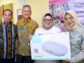 Wakil Bupati Tangerang, Intan Nurul Hikmah menghadiri kegiatan Program Kerja Sama Forum Kader Posyandu (FKP) Kabupaten Tangerang bersama Yayasan Sahabat Keluarga Lippo Karawaci. Foto: Ist