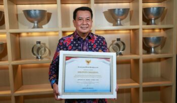 Bupati Tangerang, Moch. Maesyal Rasyid usai menghadiri wawancara dan menyampaikan paparan penyelenggaraan BPJS Ketenagakerjaan di Kabupaten Tangerang di Hotel Pullman Jakarta Pusat. Foto: Ist