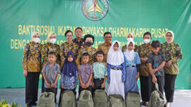 Wali Kota Tangerang Sachrudin saat menghadiri kegiatan Bakti Sosial (Baksos) Ikatan Adhyaksa Dharmakarini (IAD) Pusat bersama IAD Wilayah Banten dan IAD Daerah se-Banten di Kampung Telagasari, Kecamatan Neglasari, Kota Tangerang. Foto: Ist