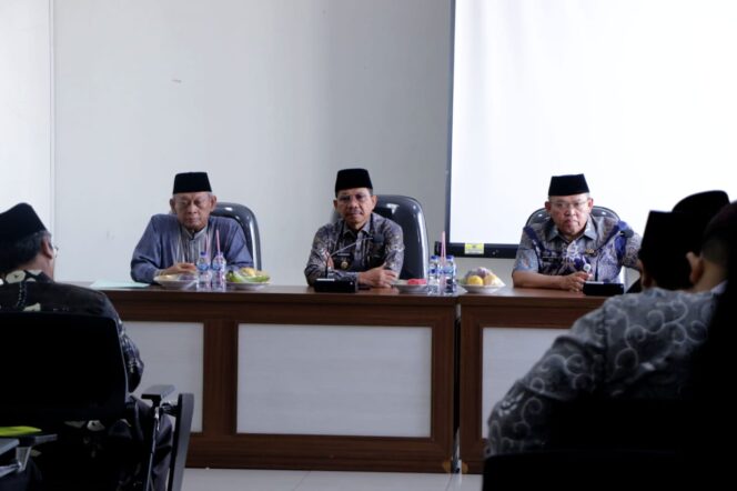 
 Wakil Walikota Tangerang, Sachrudin Membuka Acara Pembinaan Tahsin Al Quran. Foto: Istimewa