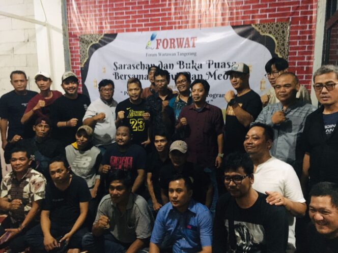 
 Forum Wartawan Tangerang (FORWAT) Gelar Diskusi Jurnalis dan Aktivis di Penghujung Ramadan. Foto: Forwat 