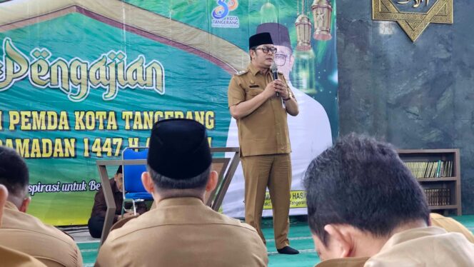 
 Wakil Wali Kota Tangerang Maryono saat membuka Pengajian ASN. Foto; Ist