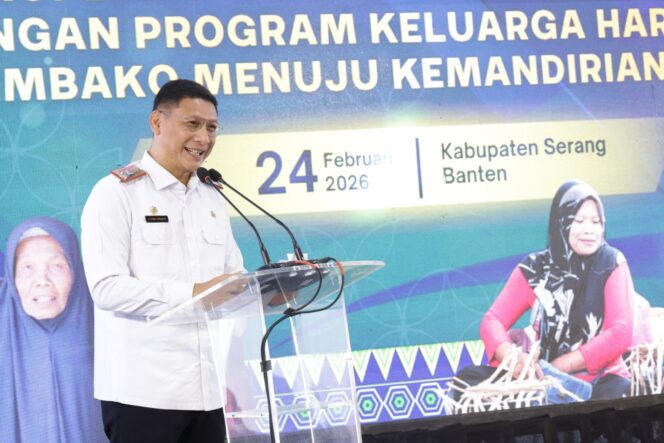 
 Sekretaris Daerah (Sekda) Provinsi Banten Deden Apriandhi Hartawan Mewakili Gubernur Banten Andra Soni menghadiri kegiatan Kolaborasi Koperasi Desa Merah Putih Ranjeng dengan Program Keluarga Harapan dan Sembako Menuju Kemandirian Ekonomi di Desa Ranjeng, Kecamatan Ciruas, Kabupaten Serang. Foto: ist