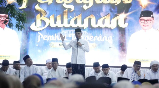 Wali Kota Tangerang Sachrudin saat Pengajian Rutin Bulanan di Kediaman. Foto: ist 