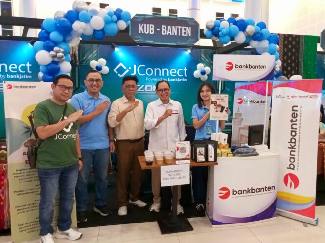 
 Bank Banten turut berpartisipasi dan memeriahkan kegiatan Launching Aplikasi JConnect V3.0 milik Bank Jatim. Foto: ist