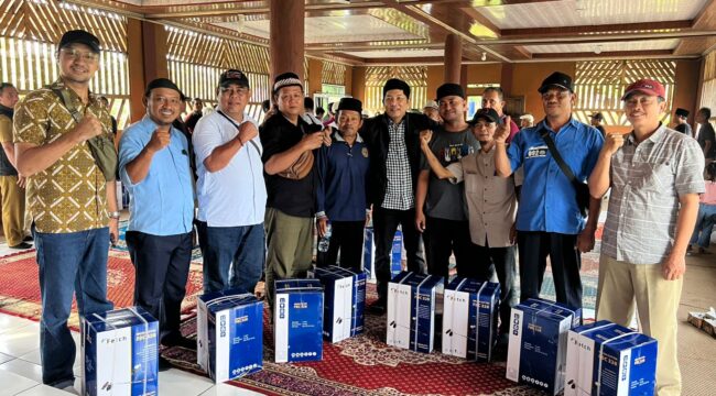 Anggota DPR RI Fraksi Partai Demokrat, Zulfikar, melaksanakan kegiatan reses di Desa Cibugel, Kecamatan Cisoka Kabupaten Tangerang. Foto: ist