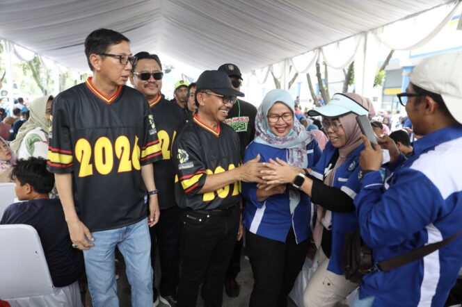 
 Wali Kota Tangerang Sachrudin saat menghadiri Puncak Acara Hari Buruh Internasional (May Day) Tahun 2026. Foto: ist