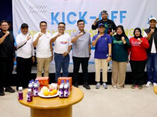 Kepala Kantor Cabang Tangerang Selatan Bank Banten, Eman Yuniantoro menghadiri Kick Off Bulan Literasi Keuangan yang digelar di Tangerang Selatan. Foto: ist