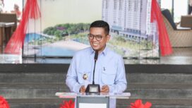 Gubernur Banten Andra saat menghadiri soft opening Mövenpick Resort Carita di Jalan Raya Anyer-Sirih, Kabupaten Serang. Foto: ist