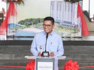 Gubernur Banten Andra saat menghadiri soft opening Mövenpick Resort Carita di Jalan Raya Anyer-Sirih, Kabupaten Serang. Foto: ist