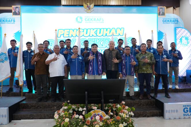 
 Ketua Umum DPP Gekrafs Kawendra Lukistian hadir dan melantik langsung Ketua DPW Gekrafs Sulawesi Tenggara, Muhammad Mirad. Foto: ist