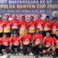 Gubernur Banten Andra Soni saat menghadiri pembukaan Kejuaraan Tenis Kapolda Banten Cup 2026 di Lapangan UH Tennis Center, Kota Serang. Foto: ist