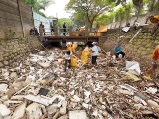 Gerakkan Bebersih Kali berhasil bersihkan 39,7 ton sampah dari Kali Sabi. Foto: Ist
