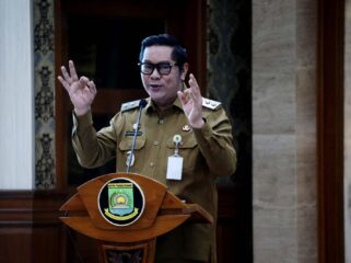 Wakil Wali Kota Tangerang Maryono Hasan saat membuka seminar keprotokolan bertajuk “Konsolidasi Protokol 101”. Foto: ist