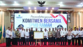 Penandatanganan Komitmen Bersama SPMB Ramah Tahun Ajaran 2026-2027 di Pendopo Gubernur, Kawasan Pusat Pemerintahan Provinsi Banten (KP3B) Curug, Kota Serang. Foto: ist
