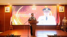 Wakil Wali Kota Tangerang, H. Maryono Hasan, saat menghadiri sekaligus memberikan arahan dan motivasi kepada para finalis dalam ajang Grand Final Putri Hijabfluencer Banten 2026 yang digelar di Le Semar Hotel Karawaci, Kota Tangerang. Foto: ist