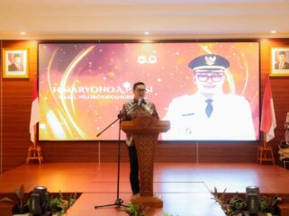 Wakil Wali Kota Tangerang, H. Maryono Hasan, saat menghadiri sekaligus memberikan arahan dan motivasi kepada para finalis dalam ajang Grand Final Putri Hijabfluencer Banten 2026 yang digelar di Le Semar Hotel Karawaci, Kota Tangerang. Foto: ist