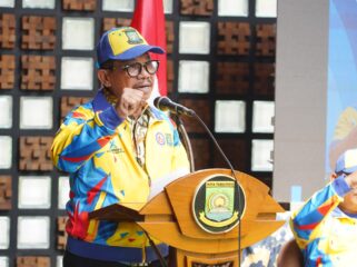 Wali Kota Tangerang Sachrudin saat melepas Kontingen Pekan Paralympic Pelajar Daerah (Pepaperda) IX Provinsi Banten. Foto: ist