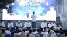 Wali Kota Tangerang Sachrudin saat menghadiri Pengajian Bulanan Pemerintah Kota (Pemkot) Tangerang bersama masyarakat yang dilaksanakan di kediamannya, Cipondoh. Foto: Ist