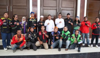 Gubernur Banten Andra Soni saat menerima audiensi di Pendopo Gubernur Banten, Kota Serang. Foto: Ist 