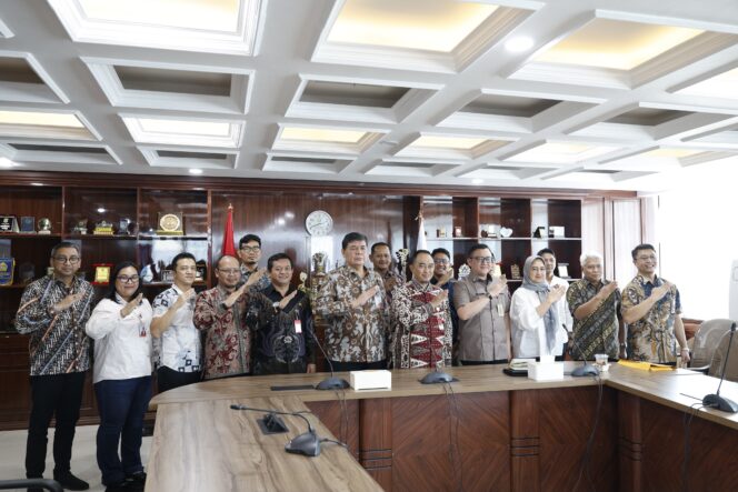 
 Penandatanganan NDAS (Non-Disclosure And Data Sharing Agreement) antara Bank Banten dengan Ditjen Bina KEUDA yang dilaksanakan pada Jumat (10/7/2026) di Kantor Kemendagri, Jakarta. Foto: ist