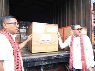 Gubernur Banten Andra Soni dan Kepala Badan Karantina Indonesia Abdul Kadir Karding. Foto: ist
