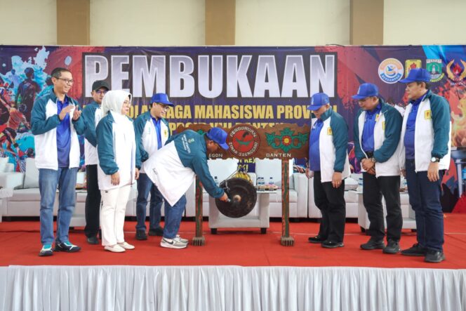 
 Gubernur Banten Andra Soni Gubernur membuka secara resmi Pekan Olahraga Mahasiswa Provinsi (POMPROV) VIII Banten Tahun 2026 di Islamic Center Cilegon, Kota Cilegon. Foto: Ist