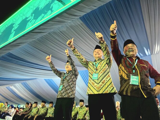
 Sekretaris Daerah Provinsi Banten Deden Apriandhi Hartawan saat menghadiri pembukaan MTQ Nasional di Lapangan Simpang Lima, Semarang. Foto: Ist