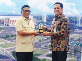 Gubernur Banten Andra Soni saat menerima Visitasi Kepemimpinan Nasional pada Pelatihan Kepemimpinan Nasional (PKN) Tingkat II Angkatan XXXIV Tahun 2026. Foto: Ist