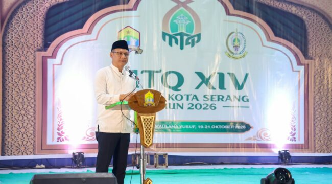Sekretaris Daerah (Sekda) Pemerintah Provinsi (Pemprov) Banten Deden Apriandhi, saat membuka MTQ Kota Serang. Foto: Ist