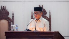 Gubernur Banten Andra Soni saat rapat Paripurna DPRD Provinsi Banten. Foto: Ist