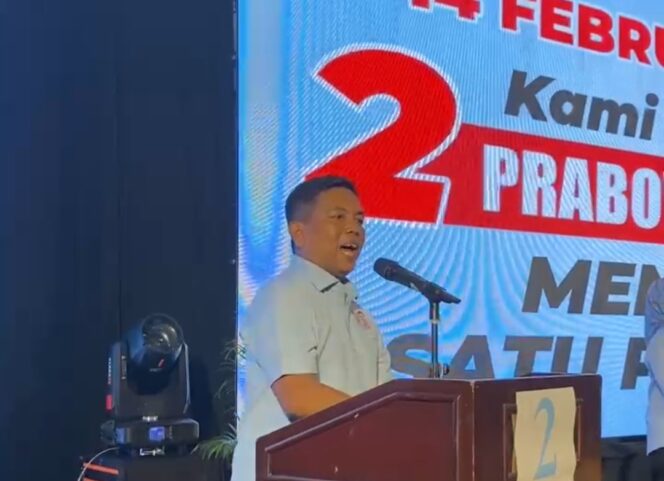 
 Ketua DPD Partai Gerindra Provinsi Banten yang juga Korwil Banten Prabowo Gibran Andra Soni Saat Membakar Semangat Kader dan Caleg Partai Gerindra untuk memenangkan Prabowo-Gibran.Foto: Imam