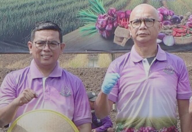 
 Gubernur Banten Andra Soni dan Jaksa Agung Muda Bidang Intelijen (Jamintel) Kejagung RI, Reda Manthovani saat Peluncuran Program Jaksa Garda Desa di Desa Sarakan Kecamatan Sepatan Kabupaten Tangerang. Foto: ist 