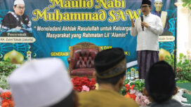 Wakil Wali Kota Tangerang H. Maryono Hasan hadir sekaligus memberikan arahan dalam Peringatan Maulid Nabi Muhammad SAW 1448 H di Masjid Al-Mubarak Kelurahan Panunggangan, Kecamatan Pinang. Foto: ist
