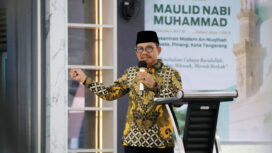 Wali Kota Tangerang Sachrudin saat menghadiri Maulid Nabi Muhammad SAW di Pondok Pesantren An-Nuqthah, Kecamatan Pinang. Foto: Ist 