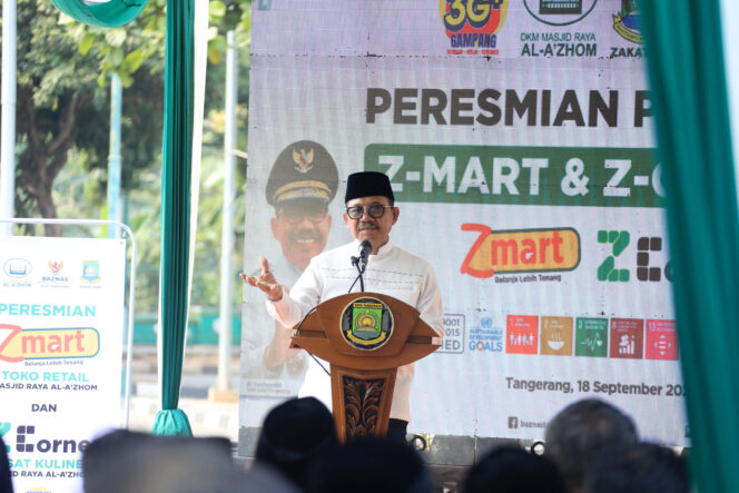 
 Wali Kota Tangerang H. Sachrudin, saat meresmikan Z Mart dan Z Corner milik Baznas Kota Tangerang di kawasan Masjid Raya Al A’zhom. Foto: Ist