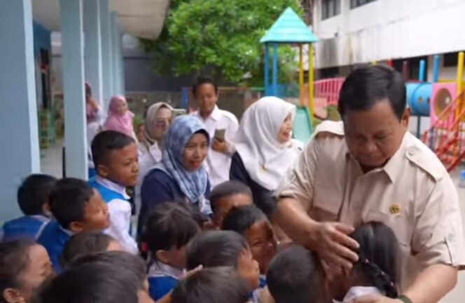 
 Kebersamaan Presiden Republik Indonesia Prabowo Subianto memastikan setiap anak Indonesia memiliki kesempatan yang sama untuk belajar, tumbuh dan bermimpi. Foto: ist