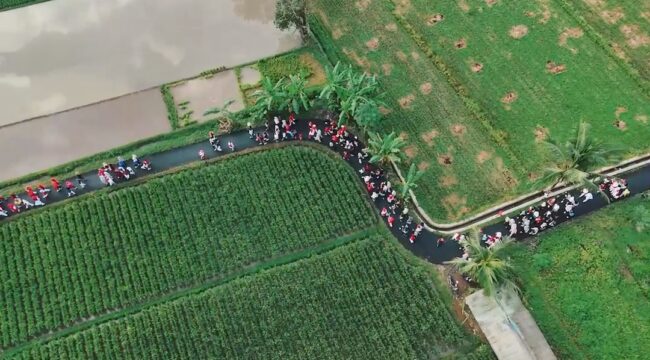 Mulusnya Jalan 'Bang Andra' Dirasakan Manfaatnya oleh Masyarakat. Foto: Ist