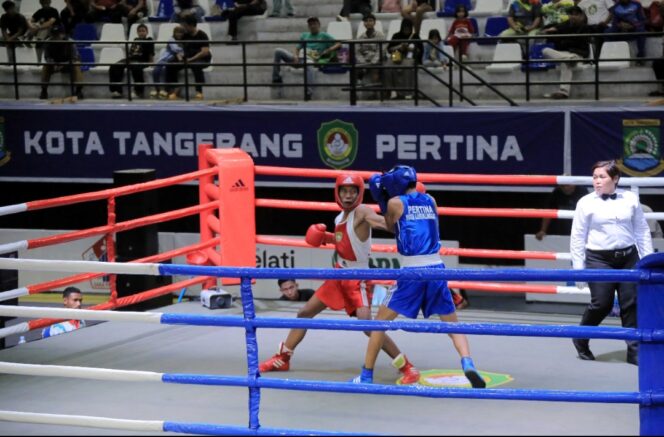 
 Pemkot Tangerang bersama Persatuan Tinju Amatir Indonesia (Pertina) Kota Tangerang menggelar Kejuaraan Open Tinju Amatir Piala Wali Kota Tangerang antar Pengkot dan Pengkab Pertina Tahun 2025. Foto: ist