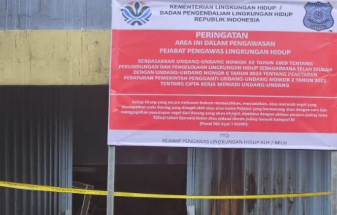 
 Gudang Pestisida milik PT. Biotek Saranatama di Kawasan Pergudangan Taman Tekno BSD, Kota Tangsel, Disegel oleh Kementrian Lingkungan Hidup (KLH/BPLH). Foto: ist