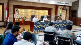 Wali Kota Tangerang Sachrudin saat menerima Kunjungan Kerja Spesifik (Kunspek) Komisi VII DPR RI di Ruang Ahlakul Karimah, Pusat Pemerintahan (Puspem) Kota Tangerang. Foto: ist