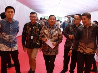 Sekretaris Daerah (Sekda) Kota Tangerang, H. Herman Suwarman saat menghadiri Rapat Umum Pemegang Saham Tahunan (RUPS) Tahun Buku 2025 PT Bank Pembangunan Daerah Jawa Barat dan Banten Tbk yang digelar di Gedung Pakuan, Bandung. Foto: ist