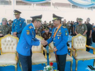 Wali Kota Tangerang, H. Sachrudin, menghadiri Upacara Peringatan Hari Ulang Tahun (HUT) ke-107 Pemadam Kebakaran (Damkar), HUT ke-76 Satuan Polisi Pamong Praja (Satpol PP), dan HUT ke-64 Satuan Perlindungan Masyarakat (Satlinmas) di Stadion Gelora Sriwijaya Palembang. Foto: ist
