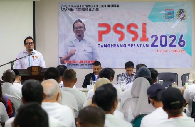 
 Ketua Askot PSSI Kota Tangsel, Erlangga Yudha Nugraha saat Kongres Biasa PSSI Kota Tangsel. Foto: Ist