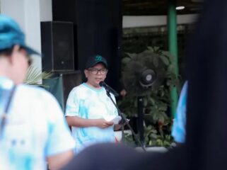 Gubernur Banten Andra Soni saat memberikan sambutan pada Fun Run 5K Wisata Kreatif Tangerang di SQP Park Summarecon, Kabupaten Tangerang. Foto: Ist